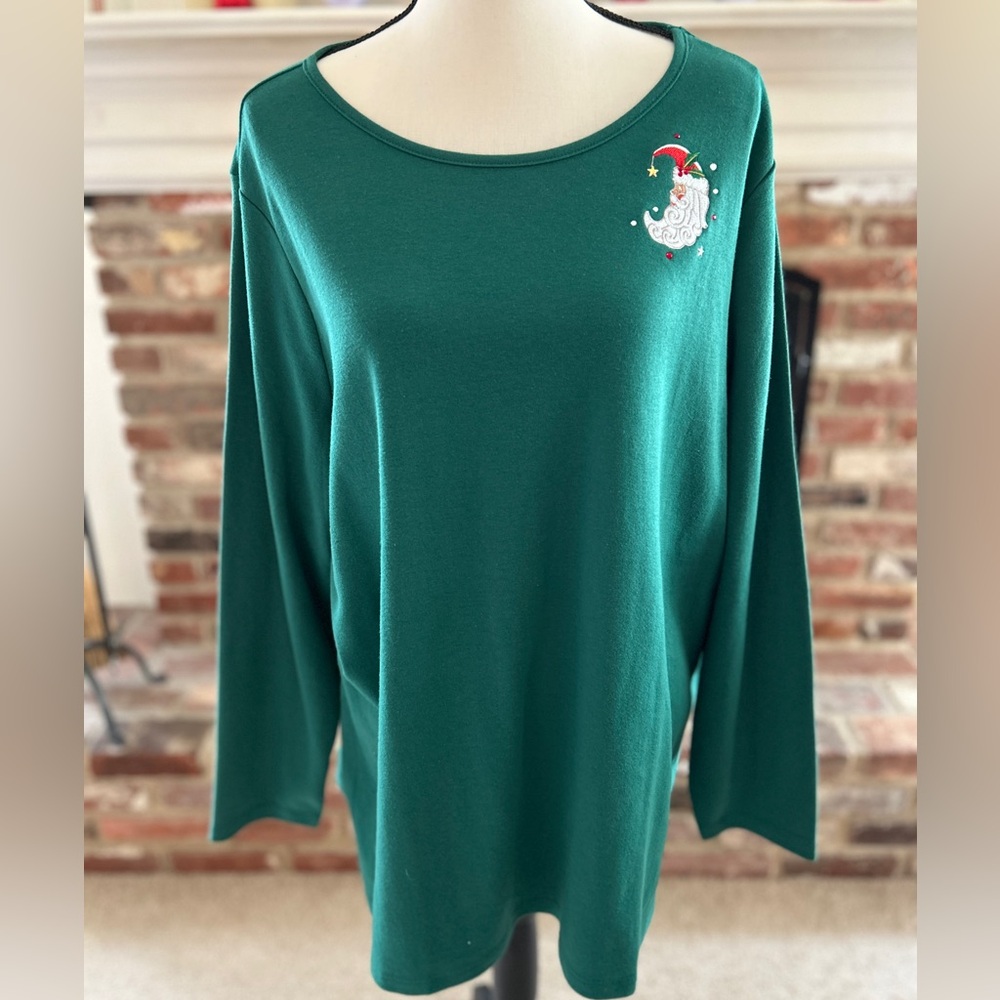 Quacker Factory Plus Green Christmas Santa Claus embroidered Top Sz 2X Holiday